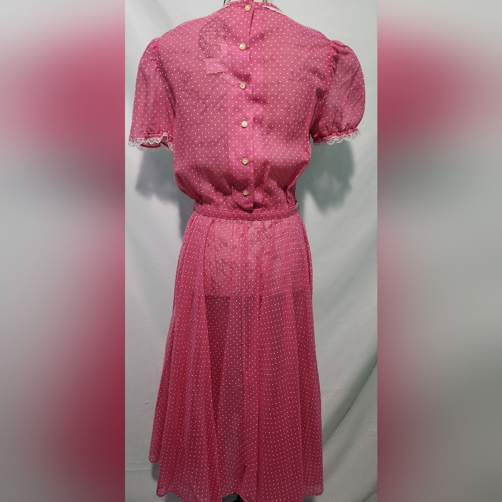 Vintage Montgomery Ward Pink Polka Dot Sheer Button Dress w Belt. Size 11. - Picture 9 of 13